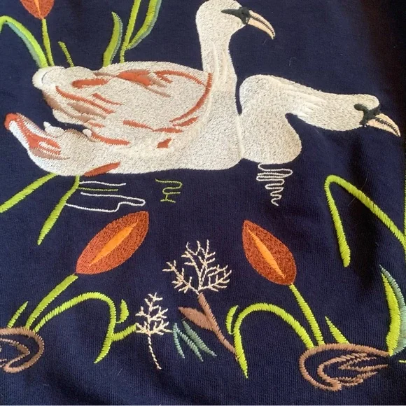 Anthropologie Embroidered Beaded Swans Sweatshirt Navy Blue Size Small - Picture 4 of 9